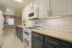 2019 Debbie Ln, Lodi, CA 95242 - Photo 10