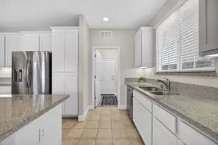 6679 Surfside Way, Sacramento, CA 95831 - Photo 32