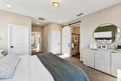 8655 Starburst Way, Sacramento, CA 95823 - Photo 26