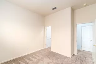 2805 Granite Park Ln, Elk Grove, CA 95758 - Photo 22