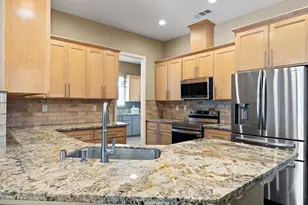 209 Fall Ave, Patterson, CA 95363 - Photo 14