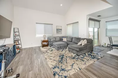 2000 Banks Place, Woodland, CA 95776 - Photo 18