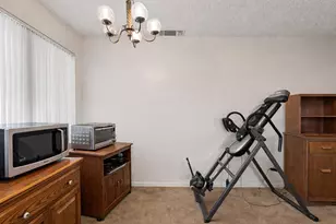 7242 Aberfeldy Way, Sacramento, CA 95842 - Photo 14