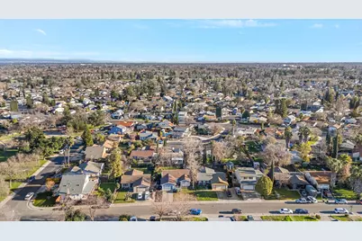 7242 Aberfeldy Way, Sacramento, CA 95842 - Photo 22