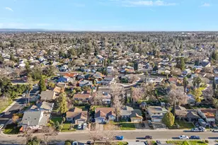 7242 Aberfeldy Way, Sacramento, CA 95842 - Photo 22