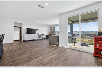 3382 Trumpet Vine Drive, Folsom, CA 95630 - Photo 12