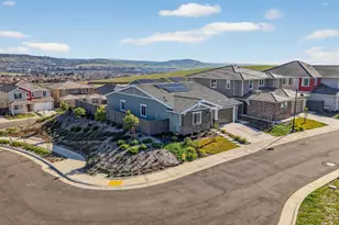 3382 Trumpet Vine Dr, Folsom, CA 95630 - Photo 1