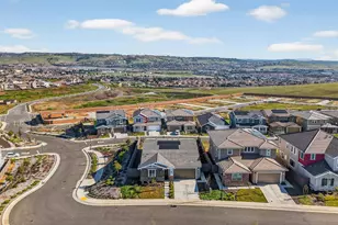 3382 Trumpet Vine Dr, Folsom, CA 95630 - Photo 2