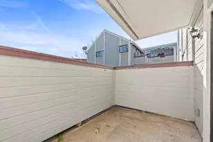 7401 Auburn Oaks Ct, Citrus Heights, CA 95621 - Photo 18