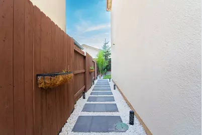 6081 Oberlander Drive, Roseville, CA 95747 - Photo 22