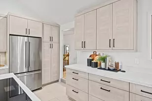 681 Powers Dr, El Dorado Hills, CA 95762 - Photo 10