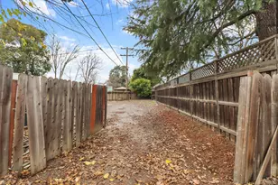 615 11th St, Davis, CA 95616 - Photo 34