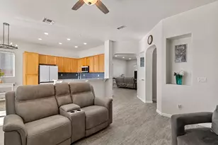 5967 Leonardo Way, Elk Grove, CA 95757 - Photo 10