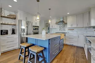 19784 Echo Blue Dr, Penn Valley, CA 95946 - Photo 2