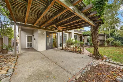 2206 Fort Point Drive, Gold River, CA 95670 - Photo 38