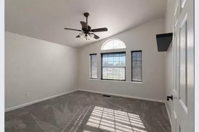 4909 Hidden Meadow Way, Antelope, CA 95843 - Photo 22