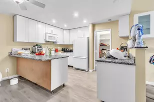 5935 Denver Dr, Carmichael, CA 95608 - Photo 12