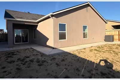 1105 E Orange Street, Avenal, CA 93204 - Photo 14