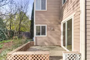 3180 Albany Cir, Davis, CA 95618 - Photo 40