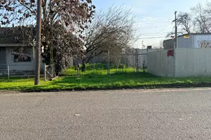 2368 E Weber Ave, Stockton, CA 95205 - Photo 1