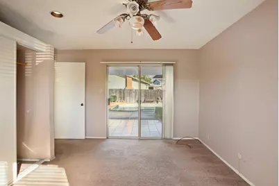 8402 Roxburgh Way, Stockton, CA 95209 - Photo 30