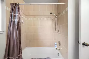 9328 N Winding Oak Dr, Fair Oaks, CA 95628 - Photo 16