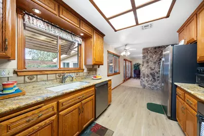 6606 Rexford Way, Carmichael, CA 95608 - Photo 10