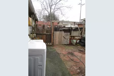 1237 E Hazelton, Stockton, CA 95205 - Photo 20