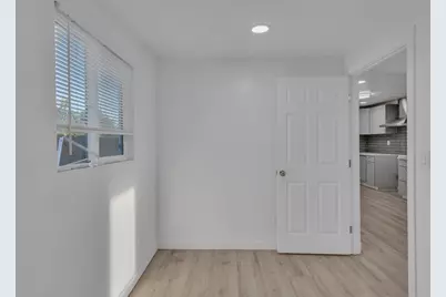 5224 Ardelle Avenue, Stockton, CA 95215 - Photo 16