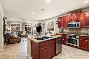 4601 Stuben Ct, Elk Grove, CA 95758 - Photo 10