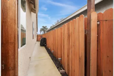 4601 Stuben Court, Elk Grove, CA 95758 - Photo 30