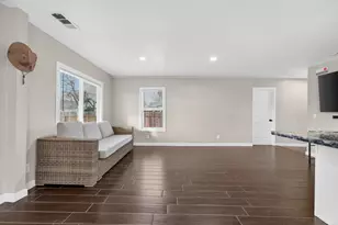 525 Lindsay Ave, Sacramento, CA 95838 - Photo 8