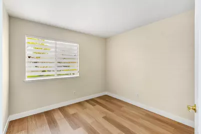 14 La Jacque Court, Sacramento, CA 95823 - Photo 18