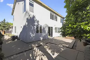 5706 Tres Piezas Dr, Sacramento, CA 95835 - Photo 38