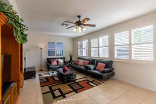 5706 Tres Piezas Dr, Sacramento, CA 95835 - Photo 14