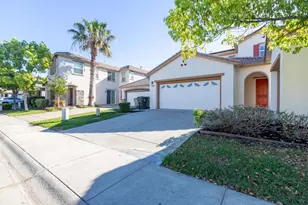 5706 Tres Piezas Dr, Sacramento, CA 95835 - Photo 54