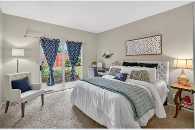 7817 Melfort Way, Elk Grove, CA 95758 - Photo 8