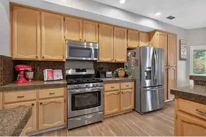 7817 Melfort Way, Elk Grove, CA 95758 - Photo 26