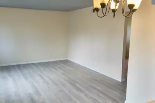 1 La Pera Ct, Sacramento, CA 95823 - Photo 4