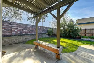 9594 Prost Ct, Elk Grove, CA 95758 - Photo 38