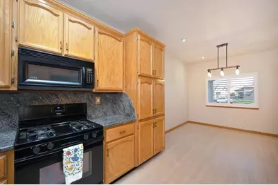 9594 Prost Court, Elk Grove, CA 95758 - Photo 18