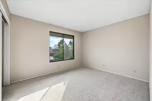 8899 Bluff Ln, Fair Oaks, CA 95628 - Photo 22