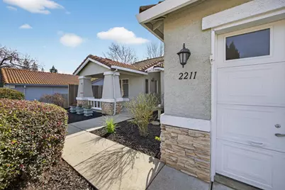 2211 Jason Court, Rocklin, CA 95765 - Photo 2