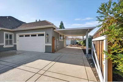 6206 Barrington Hills Drive, Rocklin, CA 95677 - Photo 4