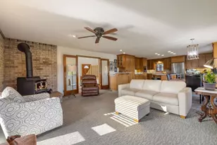 19909 E Comstock Rd, Linden, CA 95236 - Photo 8