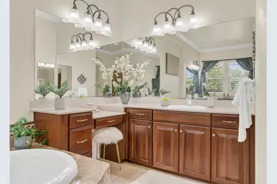 820 Wedge Wood Court, West Sacramento, CA 95605 - Photo 52