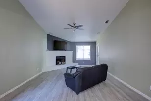 559 S Del Puerto Ave, Patterson, CA 95363 - Photo 20