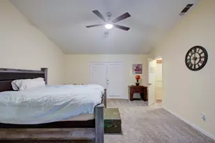 559 S Del Puerto Ave, Patterson, CA 95363 - Photo 30