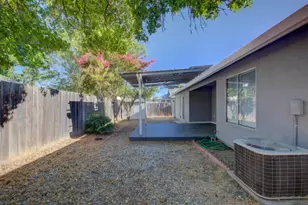 559 S Del Puerto Ave, Patterson, CA 95363 - Photo 34