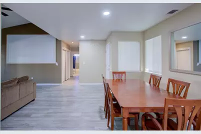 559 S Del Puerto Avenue, Patterson, CA 95363 - Photo 16